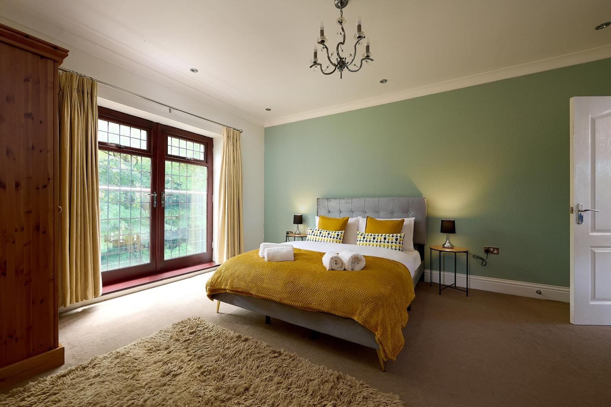 Spacious Home For Large Families And Contractors Wolverhampton Esterno foto